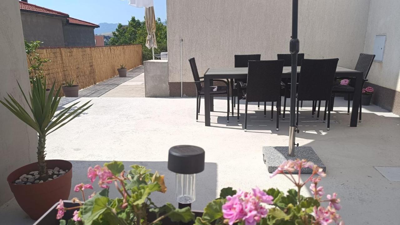 Apartment Ruby Podstrana Dış mekan fotoğraf